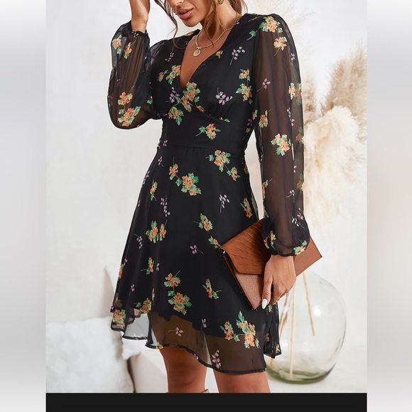 Cupshe Dresses & Skirts - Cupshe Realm Of Sky Floral Print Chiffon Mini Dress